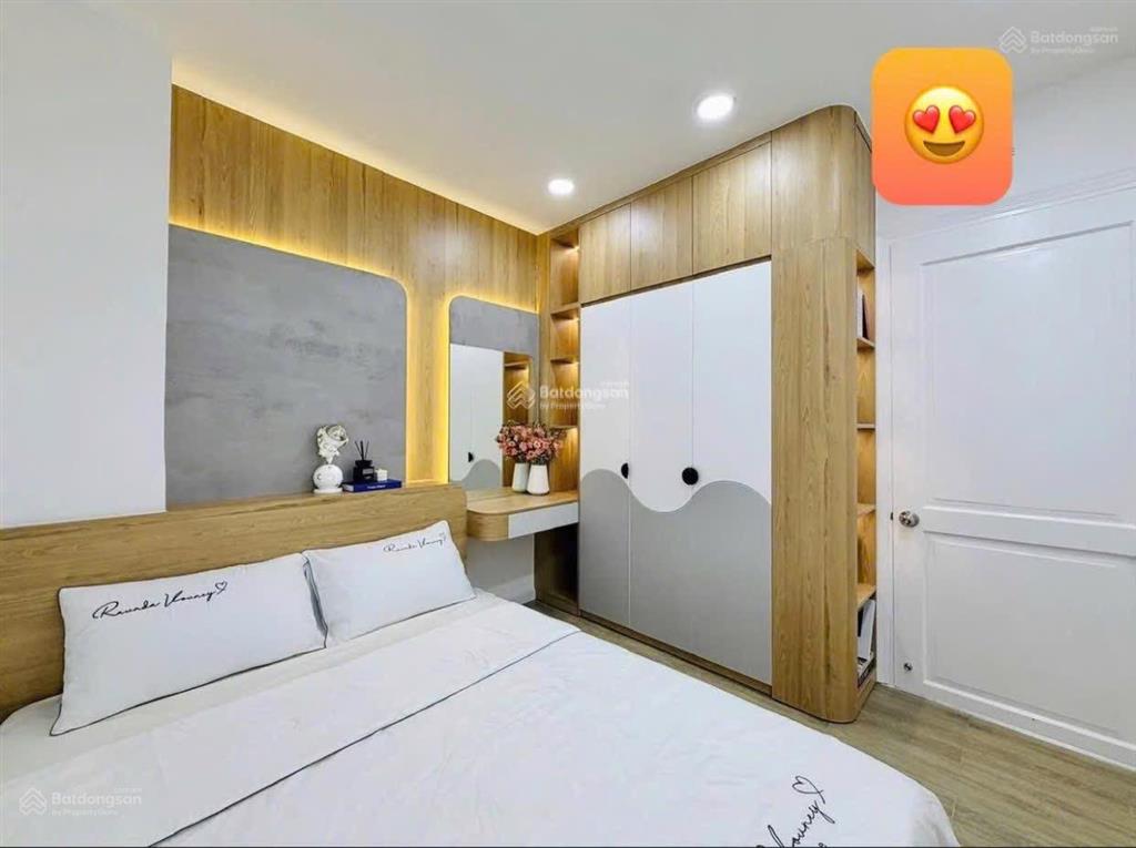 Hàng hiếm nhà mặt tiền thành thái p14 q10. 3,770toi/ 77,4m2 gần chung cư kingdom. cho thuê 29tr