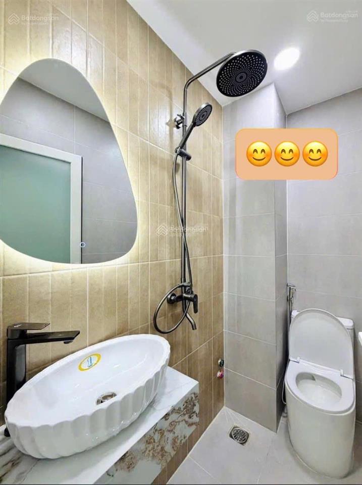 Hàng hiếm nhà mặt tiền thành thái p14 q10. 3,770toi/ 77,4m2 gần chung cư kingdom. cho thuê 29tr
