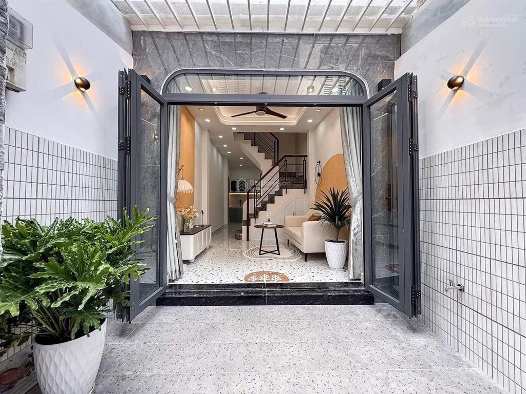 Giảm giá bán gấp căn nhà nguyễn thị minh khai, đa kao, q1, 5,090ty/79,3m2. cho thuê 35 tr/tháng