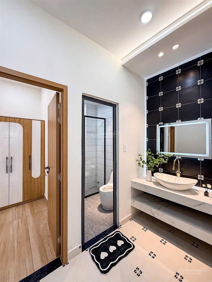 Giảm giá bán gấp căn nhà nguyễn thị minh khai, đa kao, q1, 5,090ty/79,3m2. cho thuê 35 tr/tháng