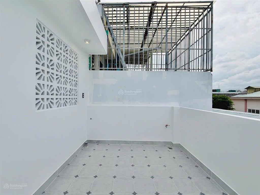 Hàng ngộp cần ra nhanh nhà dương tử giang phường 1 quận 11. 6,090 tỷ/66m  gần chợ tân thành.