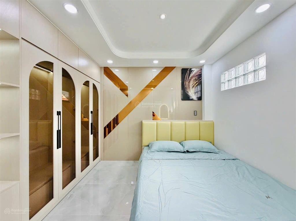Hàng ngộp cần ra nhanh nhà dương tử giang phường 1 quận 11. 6,090 tỷ/66m  gần chợ tân thành.