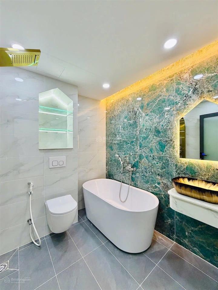 Hàng ngộp cần ra nhanh nhà dương tử giang phường 1 quận 11. 6,090 tỷ/66m  gần chợ tân thành.