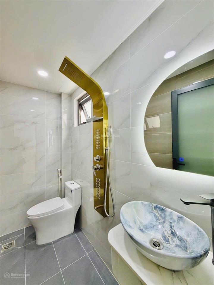 Hàng ngộp cần ra nhanh nhà dương tử giang phường 1 quận 11. 6,090 tỷ/66m  gần chợ tân thành.