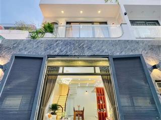 Kẹt tiền bán gấp nhà nguyễn đình chính, phường 11, phú nhuận. 6,790ty/ 81m2 cho thuê 25tr/tháng