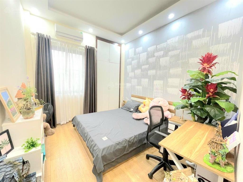 Đẹp! chùa bộc, ngõ nông thông kinh doanh, 35m ra mp, dân xây, sổ đỏ cc, nhà đẹp, ở ngay, 40mx5t