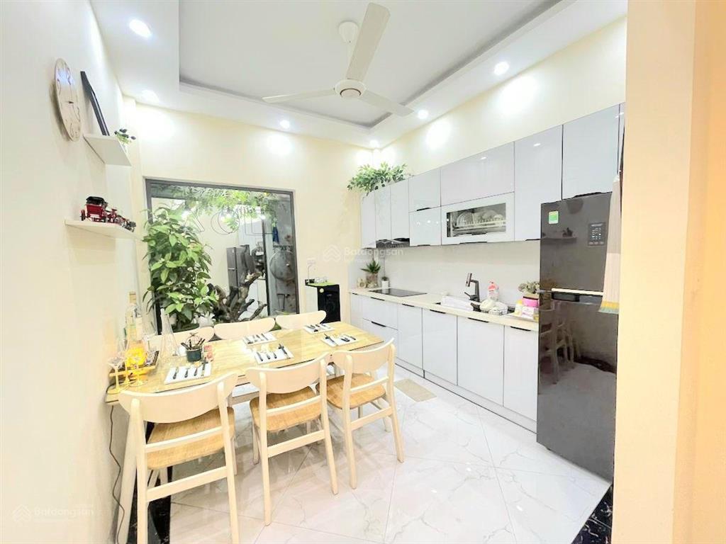 Đẹp! chùa bộc, ngõ nông thông kinh doanh, 35m ra mp, dân xây, sổ đỏ cc, nhà đẹp, ở ngay, 40mx5t