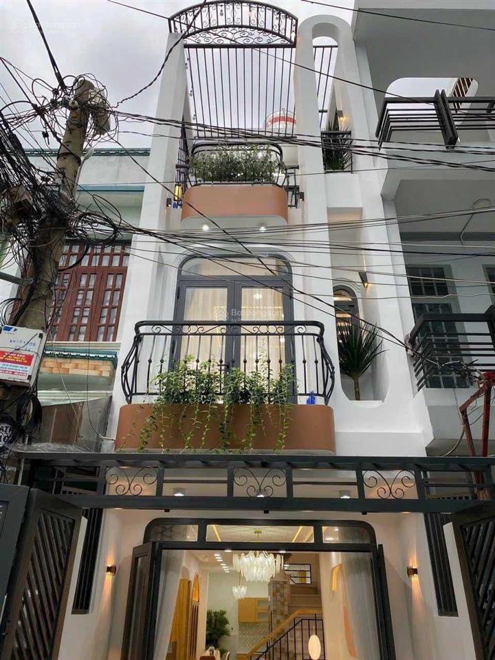 Chốt nhanh kẻo mất căn nhà phố bùi hữu nghĩa, p7, q5, dt 68m2, cho thuê 18 triệu, shr