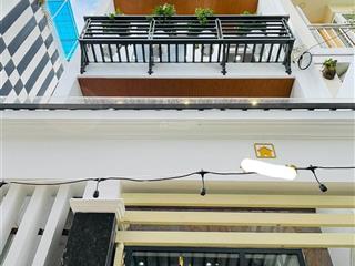 Sở hữu ngay nhà lê hồng phong, p 10, q 10, dt 60m2, giá 4 try 250tr, cho thuê 22tr, sổ hồng riêng