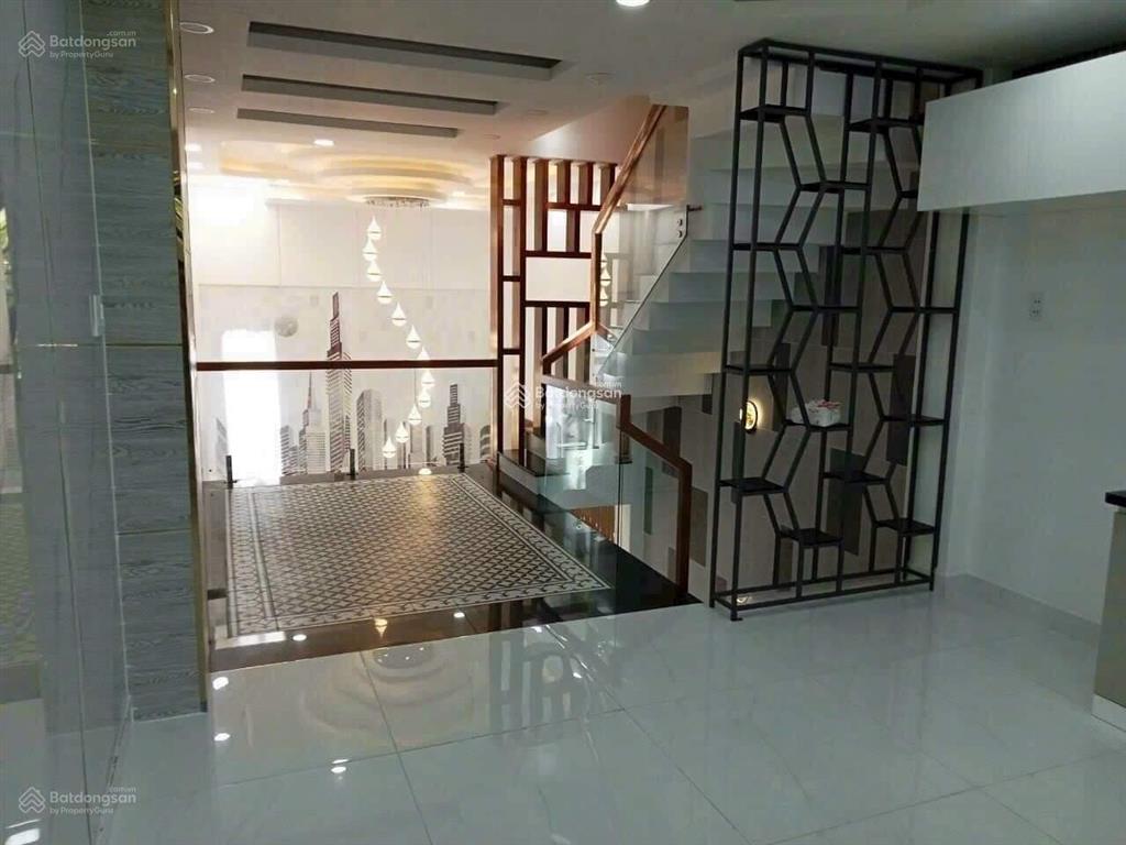Bán nhà đường cao đức lân, p. an phú, quận 2, dt 108m2, giá 5 tỷ 530tr, cho thuê 30tr/th, sổ riêng