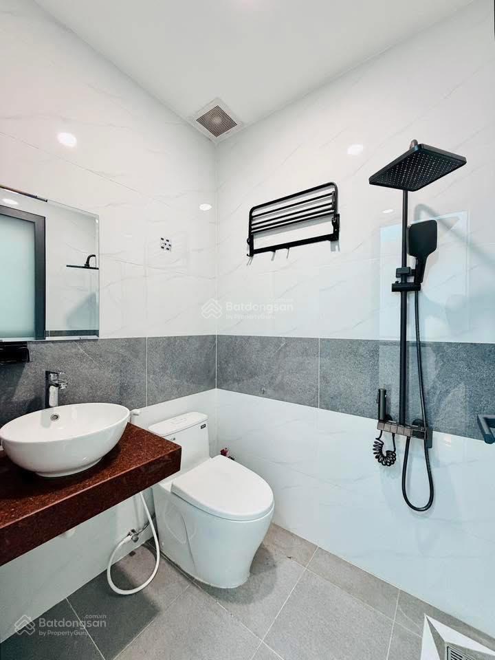 Bán nhà riêng đẹp xuất sắc tại phan đăng lưu, p1, phú nhuận, dt 88,8m2, giá 4 tỷ 650tr, sổ riêng