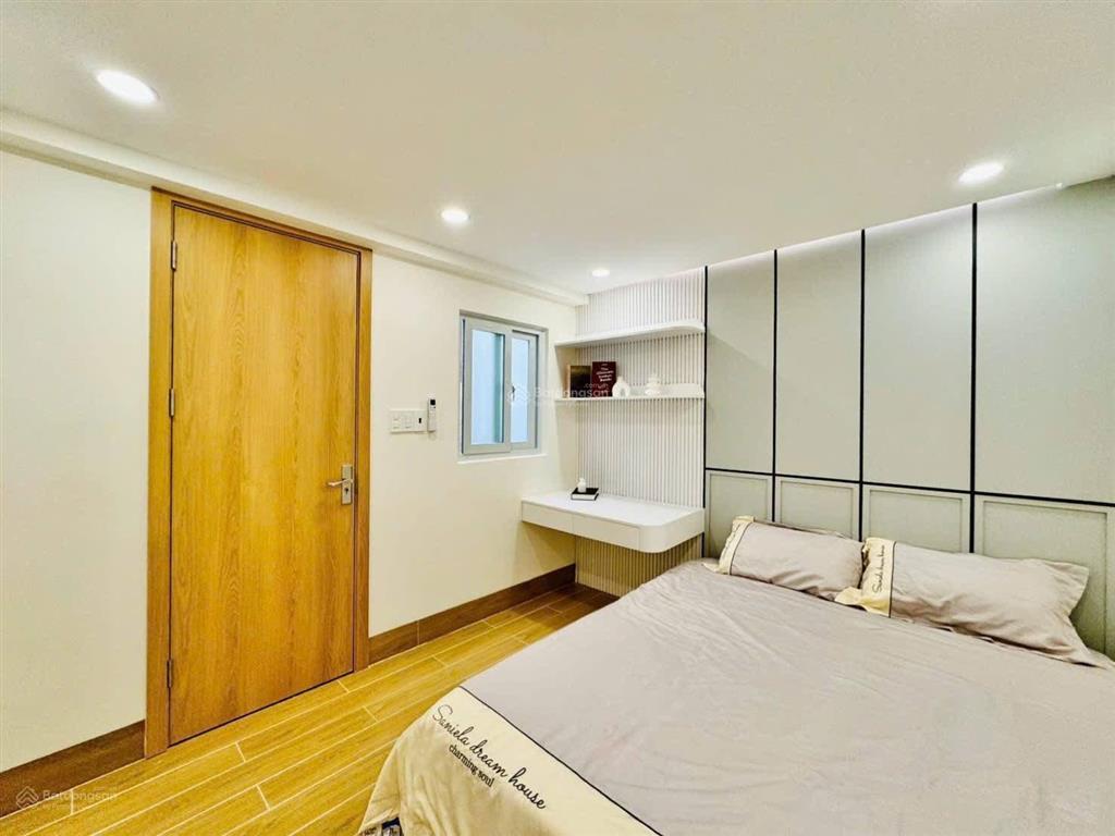 Bán gấp nhà đặng văn ngữ, p10, phú nhuận, dt 82m2, cho thuê 24 triệu, sổ hồng riêng