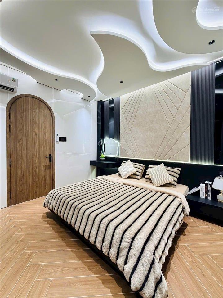 Cần bán gấp nhà trần não, an khánh, q 2, dt 115m2, giá 5 tỷ 750tr, cho thuê 24tr/th, sổ hồng riêng