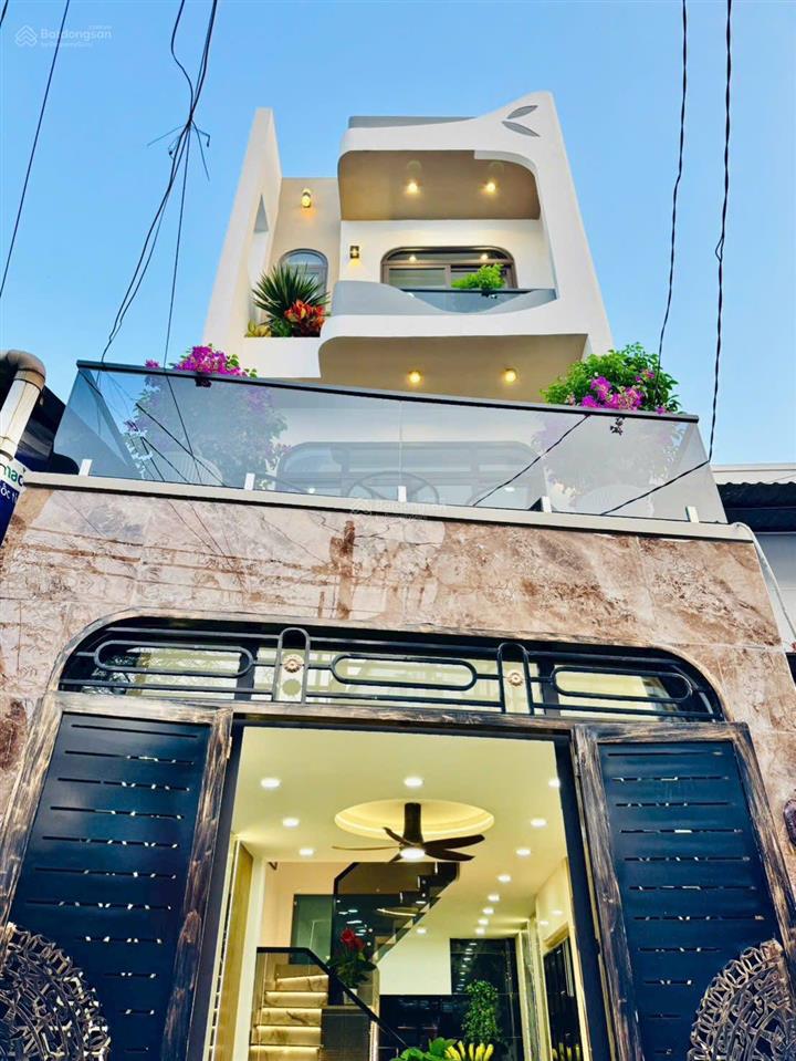 Giảm mạnh! nhà mới đẹp hoàng văn thụ, p 9, phú nhuận, dt 98,5m2, giá 5 tỷ 250tr, sổ hồng riêng