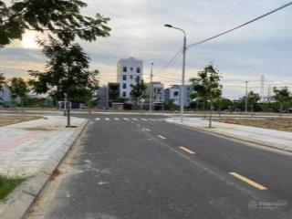 Sở hữu nền đất nằm ở kdc đảo kim cương, quận 9, tiềm năng sinh lời cao, 70m2, giá 2tỷ700, sổ riêng