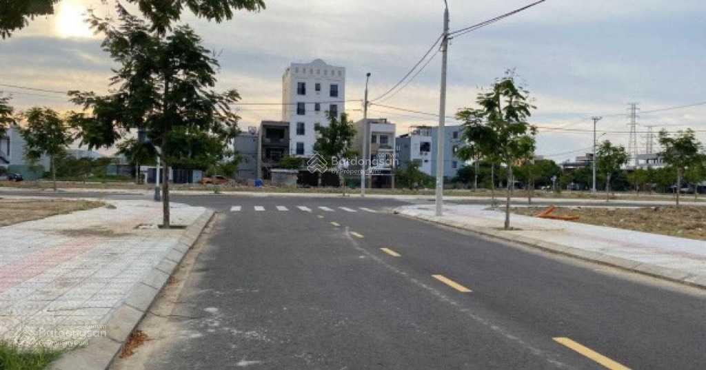 Sở hữu nền đất nằm ở kdc đảo kim cương, quận 9, tiềm năng sinh lời cao, 70m2, giá 2tỷ700, sổ riêng