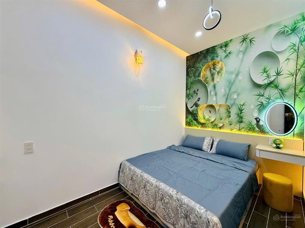 Chính chủ cần bán nhà cao thắng, p12, q10, dt 67,5m2, giá 3 tỷ 250tr, cho thuê 26tr, sổ hồng riêng