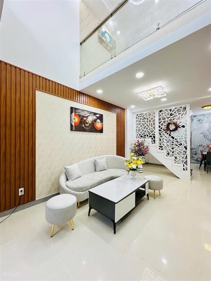 Nhà giá đầu tư ngay hồng bàng, p 6, quận 5, dt 80m2, cho thuê 22tr, sổ hồng riêng