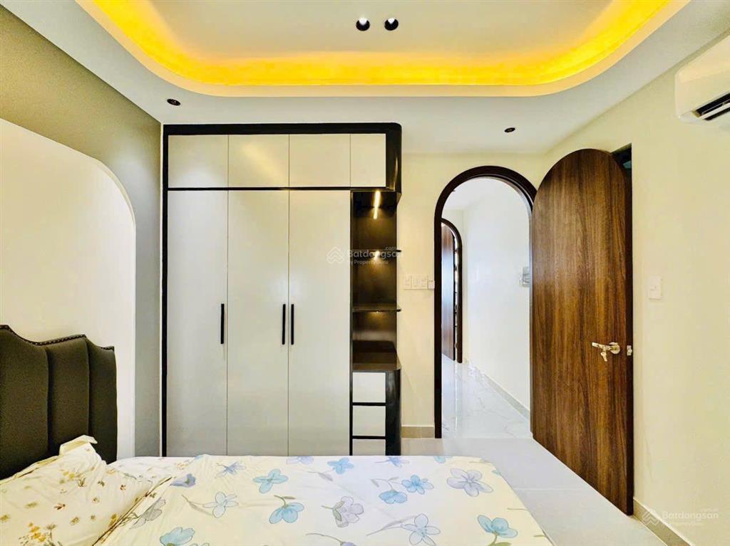 Bán nhanh nhà hẻm huỳnh văn bánh p12 phú nhuận, dt 75m2, giá 3 tỷ 250tr, thuê 24tr, sổ hồng riêng
