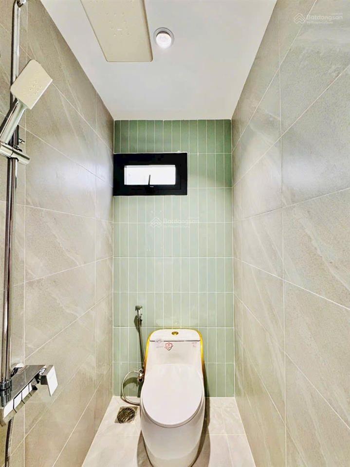Bán nhanh nhà hẻm huỳnh văn bánh p12 phú nhuận, dt 75m2, giá 3 tỷ 250tr, thuê 24tr, sổ hồng riêng