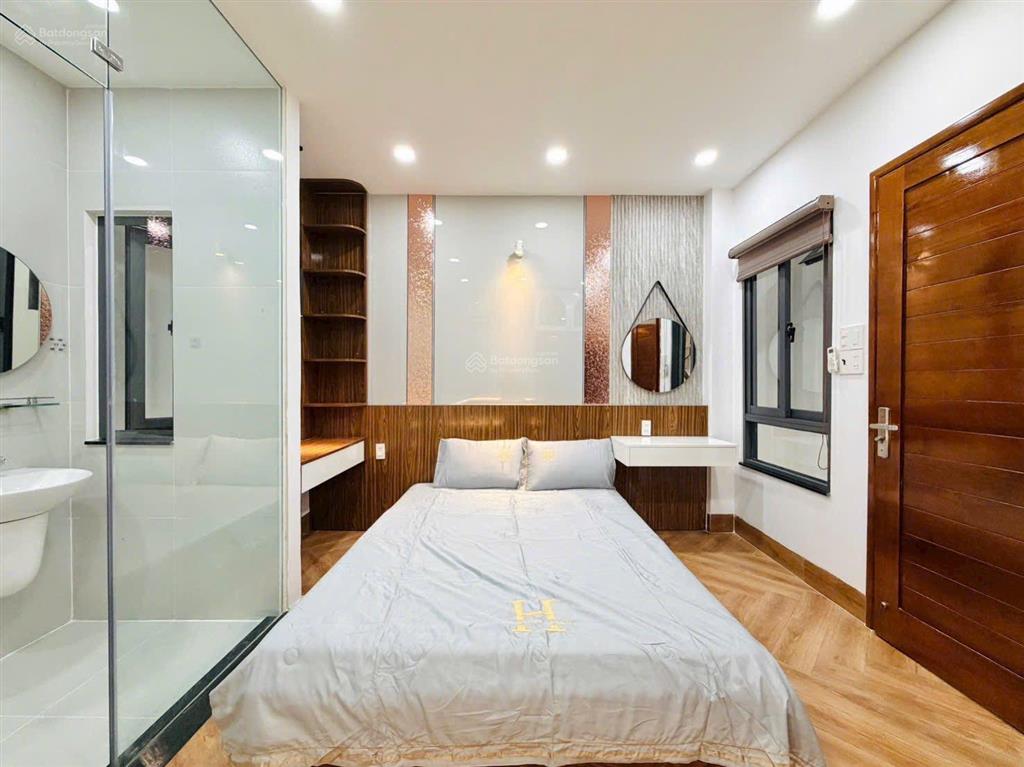 Nóng từng giờ, lời từng ngày với căn nhà sư vạn hạnh, p12, q10, dt 87,5m2, giá 4 tỷ 350tr, sổ riêng