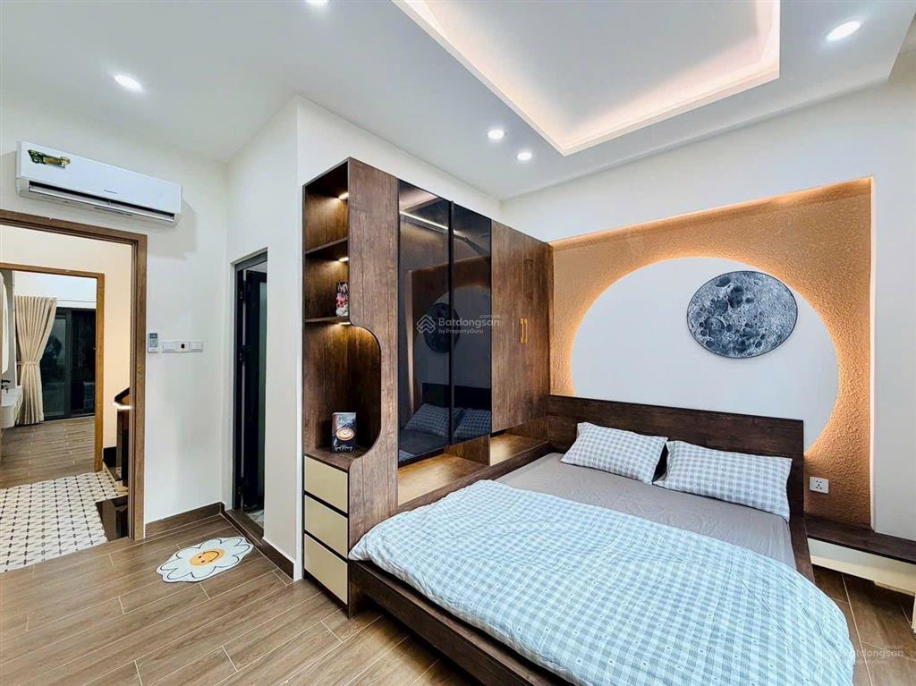 Nhà trung tâm quận 3 giá 3 tỷ 570tr, hai bà trưng, dt 75m2, cho thuê 25tr  hẻm 5m, sổ hồng riêng