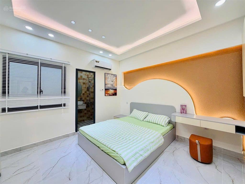 Nhà trung tâm quận 3 giá 3 tỷ 570tr, hai bà trưng, dt 75m2, cho thuê 25tr  hẻm 5m, sổ hồng riêng
