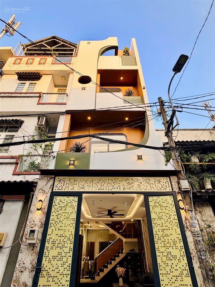 Nhà trung tâm quận 3 giá 3 tỷ 570tr, hai bà trưng, dt 75m2, cho thuê 25tr  hẻm 5m, sổ hồng riêng