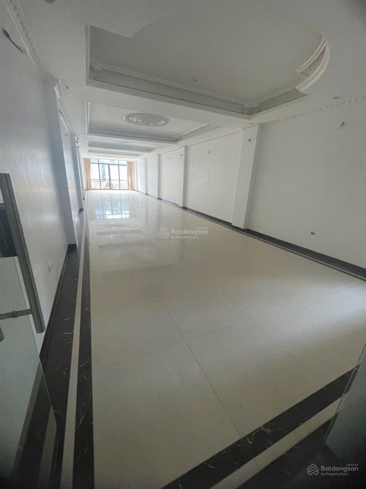 Vip cho thuê nhà mặt phố vũ phạm hàm, cầu giấy 140m x6 tầng, mặt tiền hơn 6m vỉa rộng giá chỉ 120tr