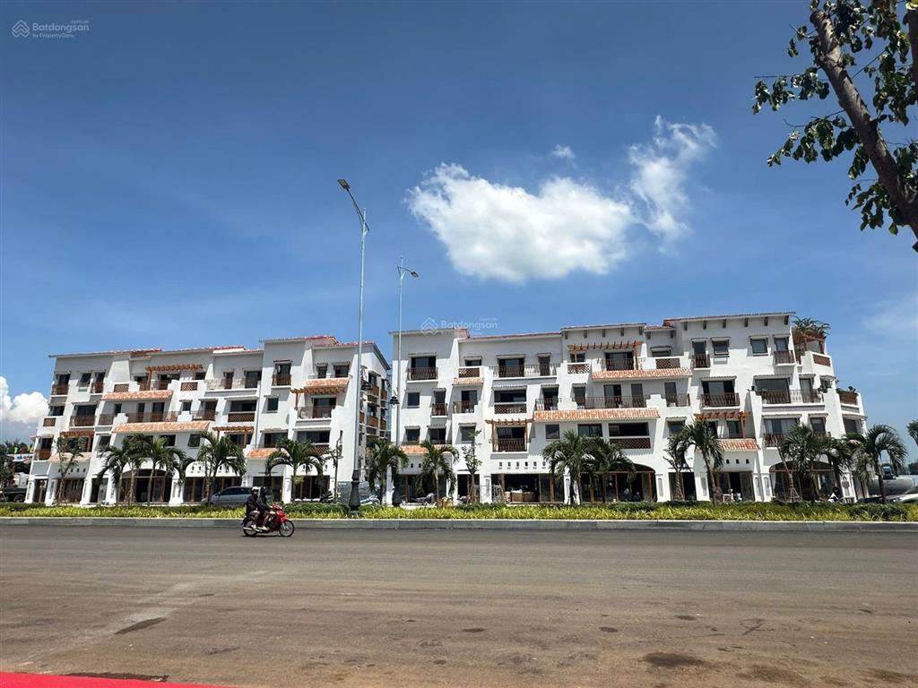 Cần bán căn liền kề d6 khu đô thị charmora city sun nha trang. 301.1m2. 3 tầng. giá 22 tỷ