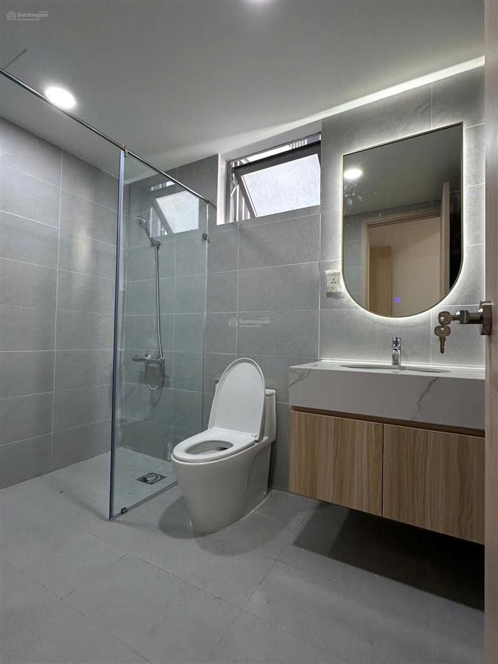 Cho thuê 3pn celestarise nhà cực đẹp tầng cao  view phú mỹ hưng