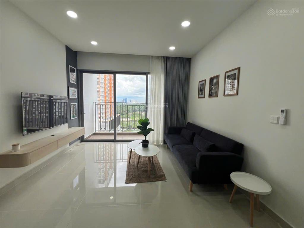 Cho thuê 3pn celestarise nhà cực đẹp tầng cao  view phú mỹ hưng