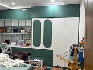 Bán căn hộ 2pn 88m2 nội thất mới tinh xịn sò, tầng trung đẹp. ban công thoáng mát, giá chỉ 8 tỷ