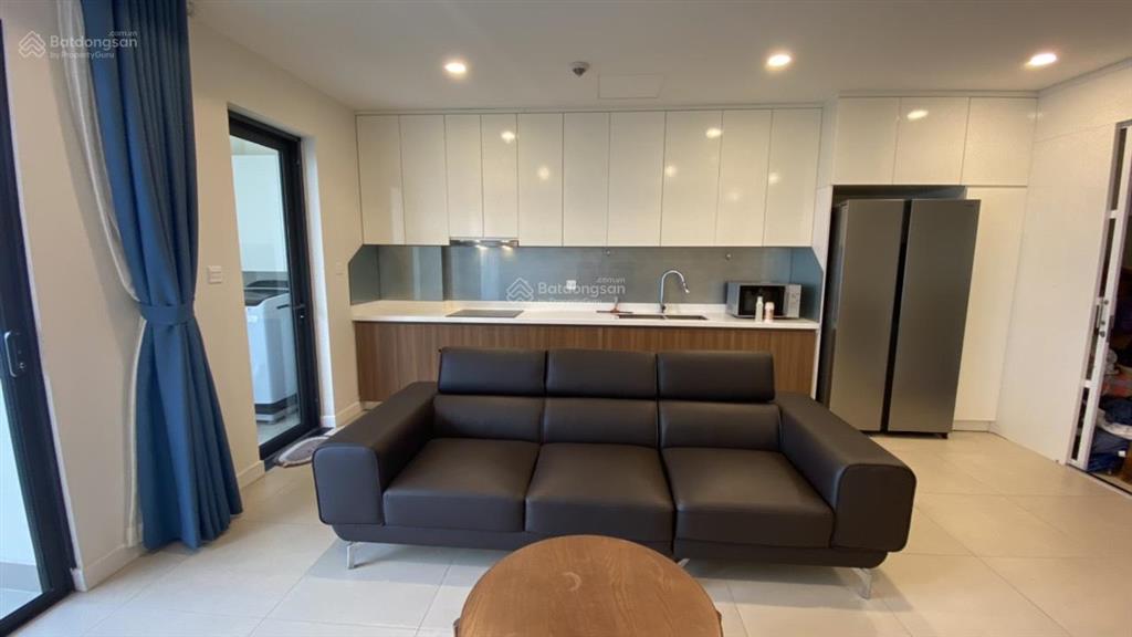 Cho thuê căn hộ 3pn 103m2 full nội thất siêu đẹp. giá chỉ 20 triệu. vào ở luôn