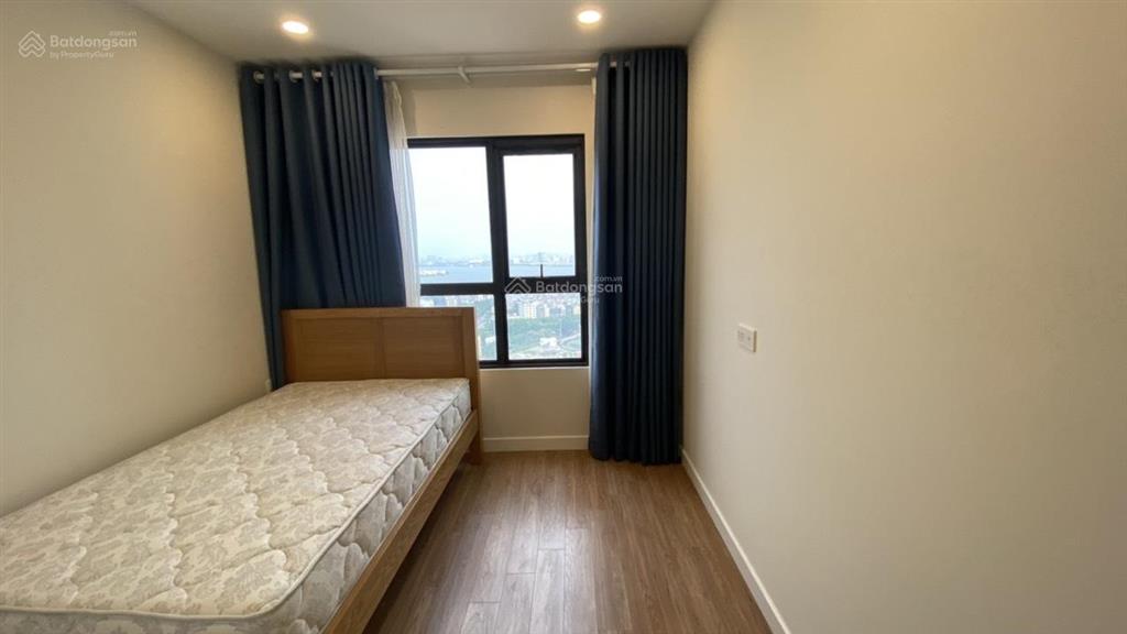 Cho thuê căn hộ 3pn 103m2 full nội thất siêu đẹp. giá chỉ 20 triệu. vào ở luôn