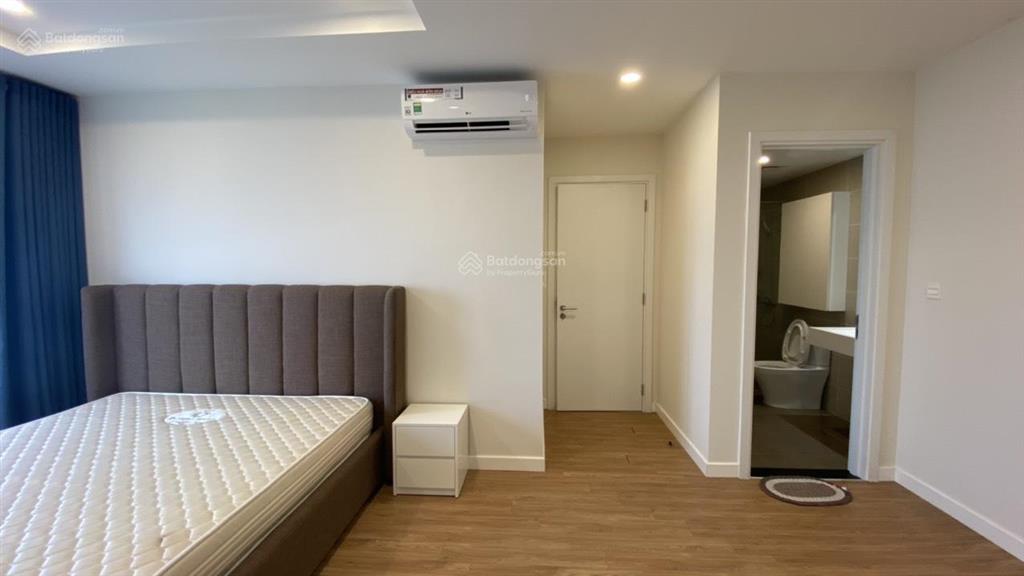 Cho thuê căn hộ 3pn 103m2 full nội thất siêu đẹp. giá chỉ 20 triệu. vào ở luôn