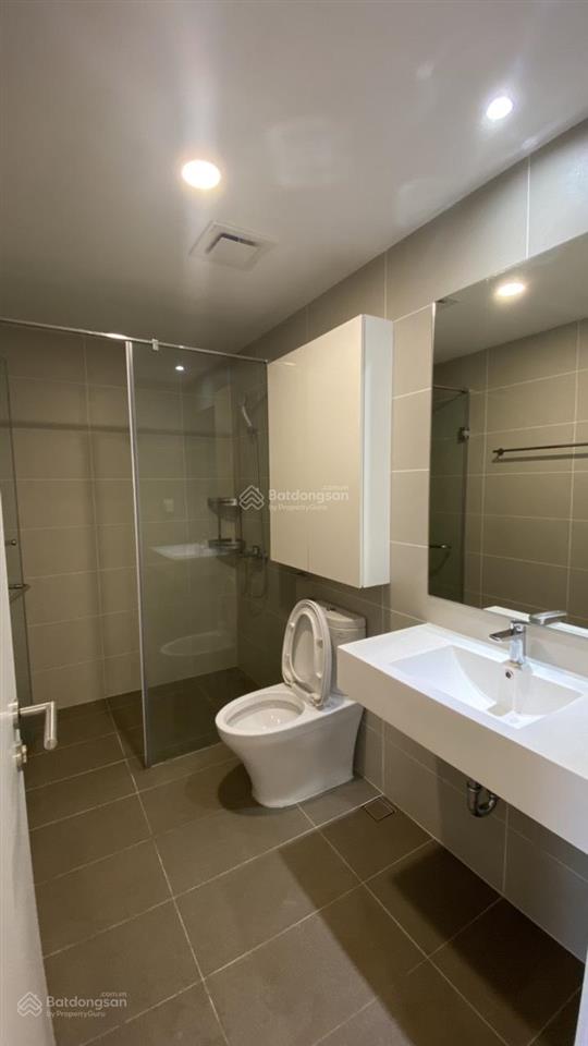 Cho thuê căn hộ 3pn 103m2 full nội thất siêu đẹp. giá chỉ 20 triệu. vào ở luôn