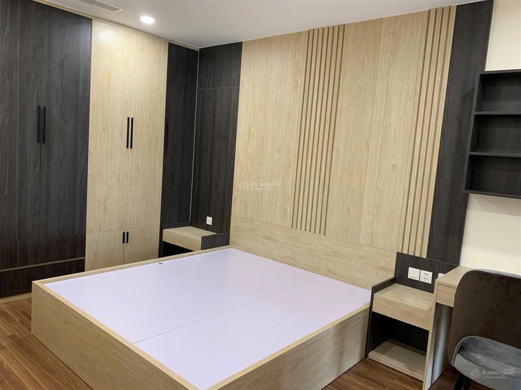 Bán nhanh căn góc 3pn 95m2 golden park ban công đông nam, đông bắc. tầng trung đẹp. giá chỉ 10 tỉ.