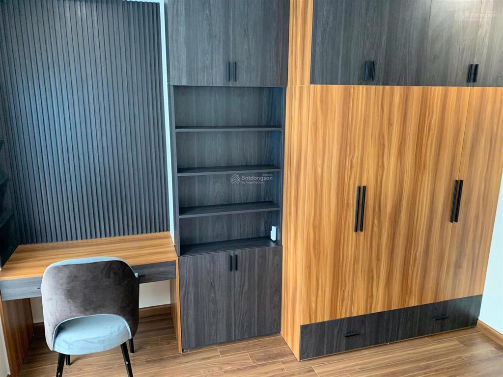 Bán nhanh căn góc 3pn 95m2 golden park ban công đông nam, đông bắc. tầng trung đẹp. giá chỉ 10 tỉ.
