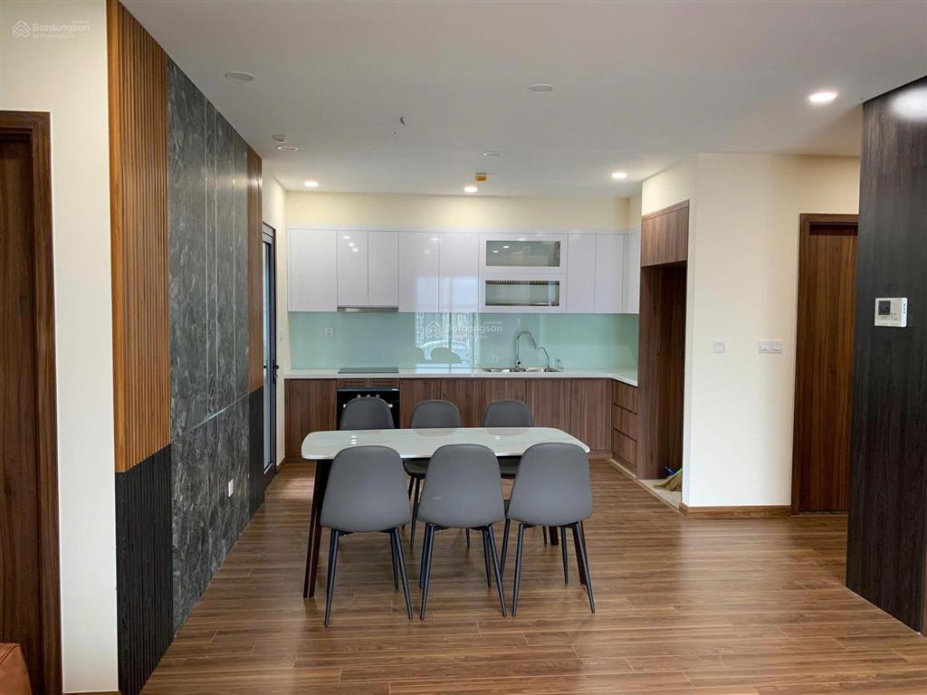 Bán nhanh căn góc 3pn 95m2 golden park ban công đông nam, đông bắc. tầng trung đẹp. giá chỉ 10 tỉ.