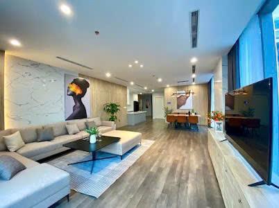 Bán nhanh căn góc 3pn 131m² đẹp the nine. sẵn sổ, full nội thất, giá chỉ 14,3 tỉ.