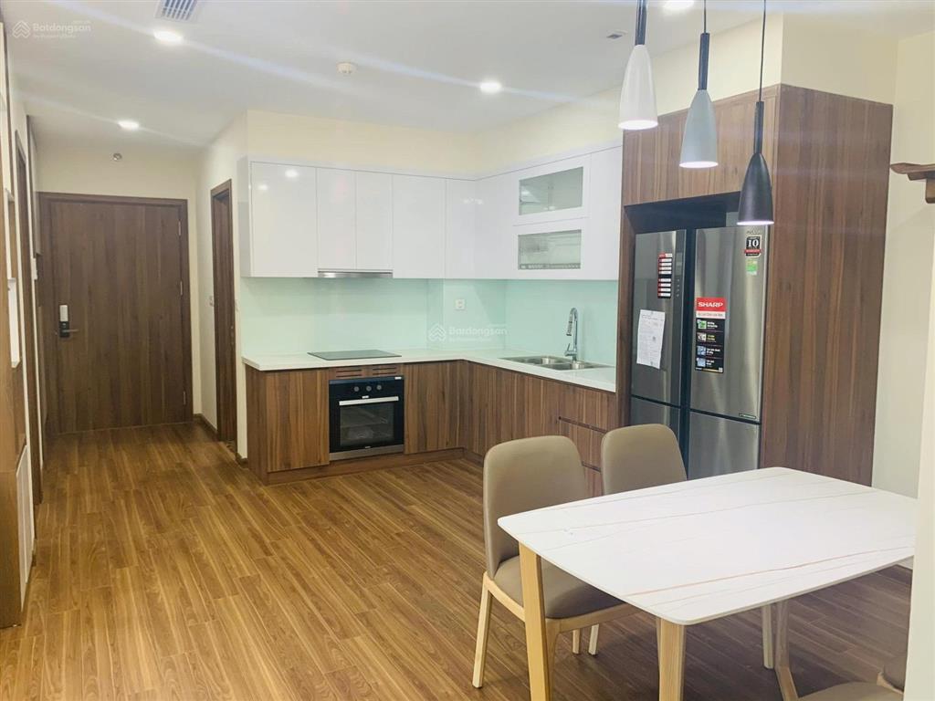 Bán nhanh căn góc 3pn ban công đông nam, đông bắc 91m² golden park. full nội thất. giá 9,1 tỷ.