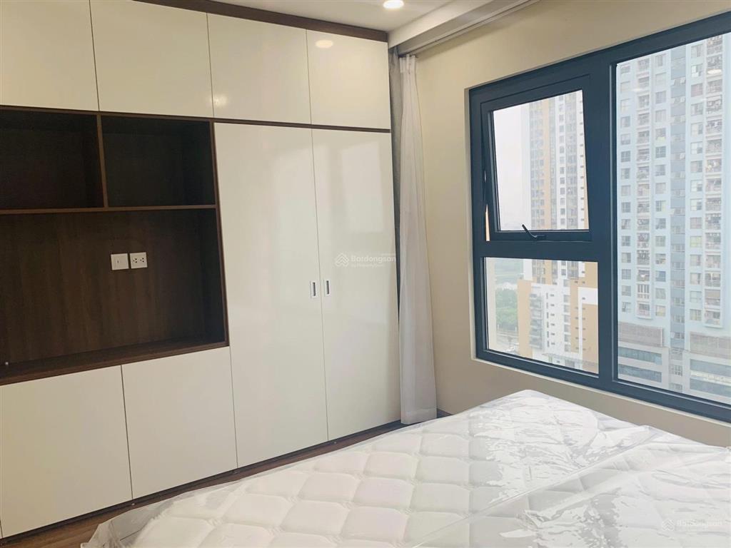 Bán nhanh căn góc 3pn ban công đông nam, đông bắc 91m² golden park. full nội thất. giá 9,1 tỷ.