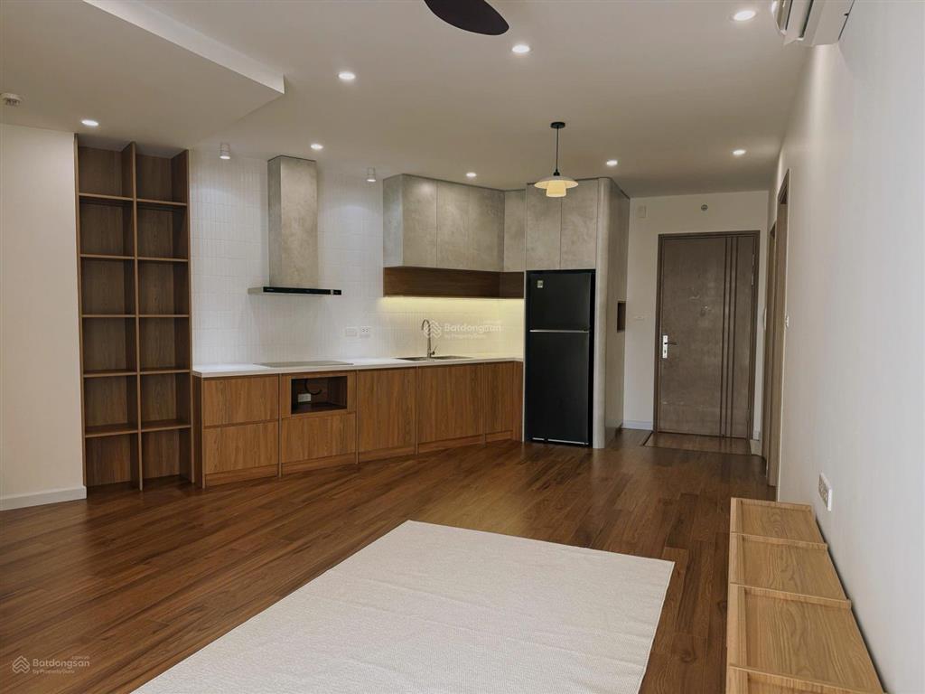 Chính chủ bán căn hộ 74m2(2n2w) toà samsora v.phúc hà đông,tầng trung,sẵn sổ,full nội thấtgiá tốt