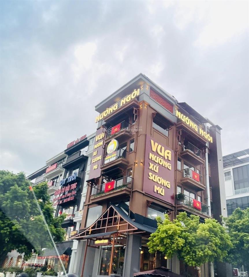 Bán căn góc 3 mặt đường view hồ tại mặt phố lâm hạ. dt 260m2 phố lâm hạ, bồ đề, long biên