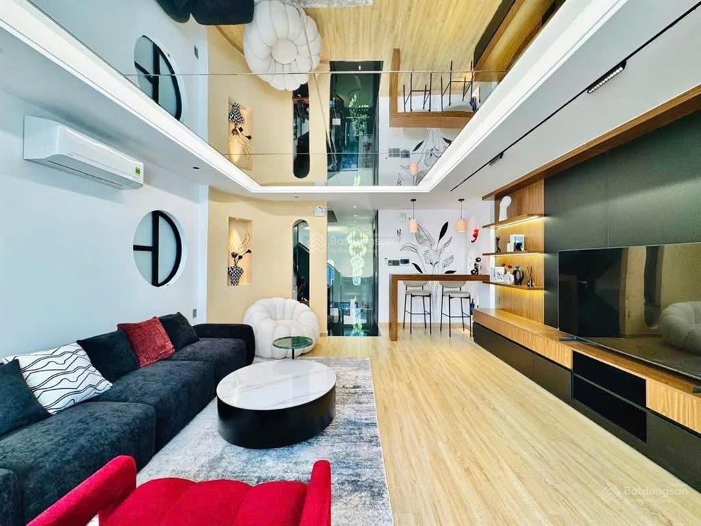 Chú tình bán nhà trần huy liệu, p11, phú nhuận. 70m2 shr hoàn công đầy đủ. giá 3tỷ450 cho thuê 20tr