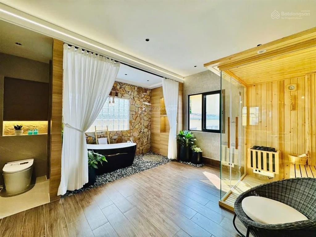 Chú tình bán nhà trần huy liệu, p11, phú nhuận. 70m2 shr hoàn công đầy đủ. giá 3tỷ450 cho thuê 20tr