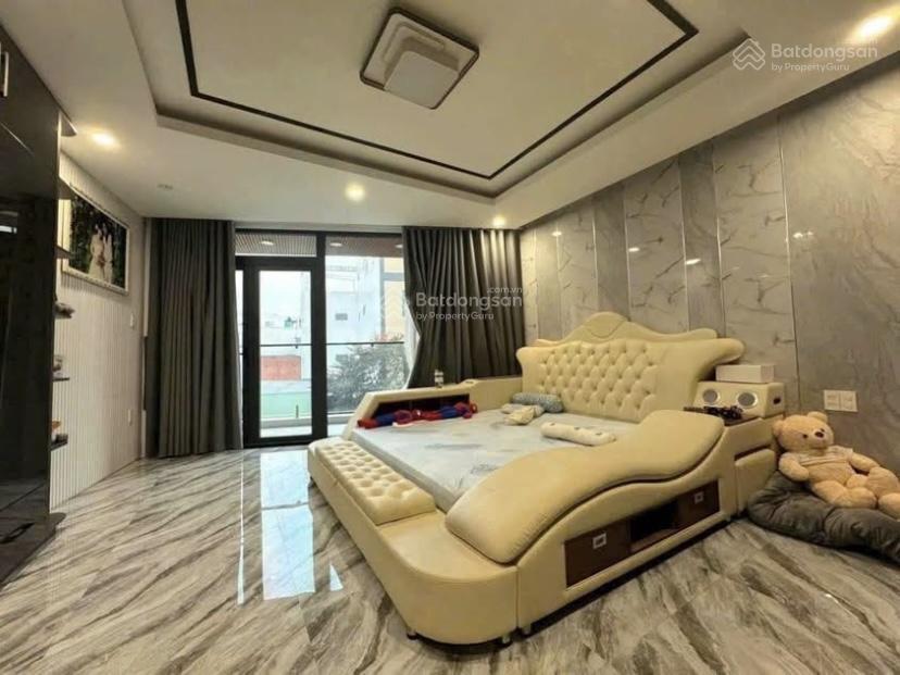 Hạ giá cần bán gấp nhà đang cho thuê 19tr/tháng. trần huy liệu  p.8  phú nhuận. giá 2tỷ950/69,8m2