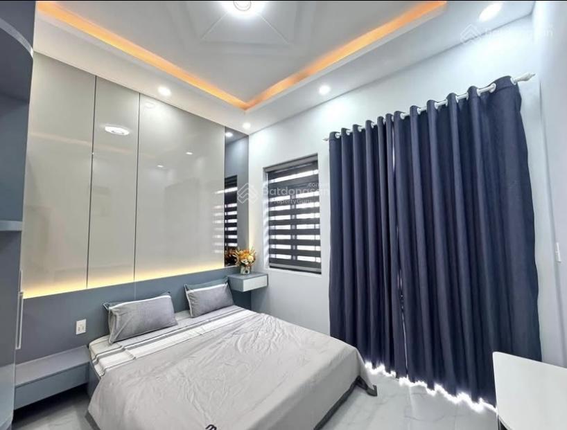 Cô vân bán nhà sát q1, dt 69m2 đang cho thuê 18tr/tháng. vũ huy tấn  p1  bình thạnh