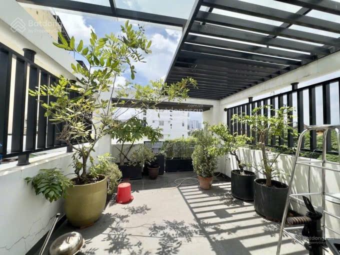 Tôi bán gấp nhà gần chợ phú nhuận trên đường cô giang p2  phú nhuận. nhà btct kiên cố. 3tỷ68/72m2